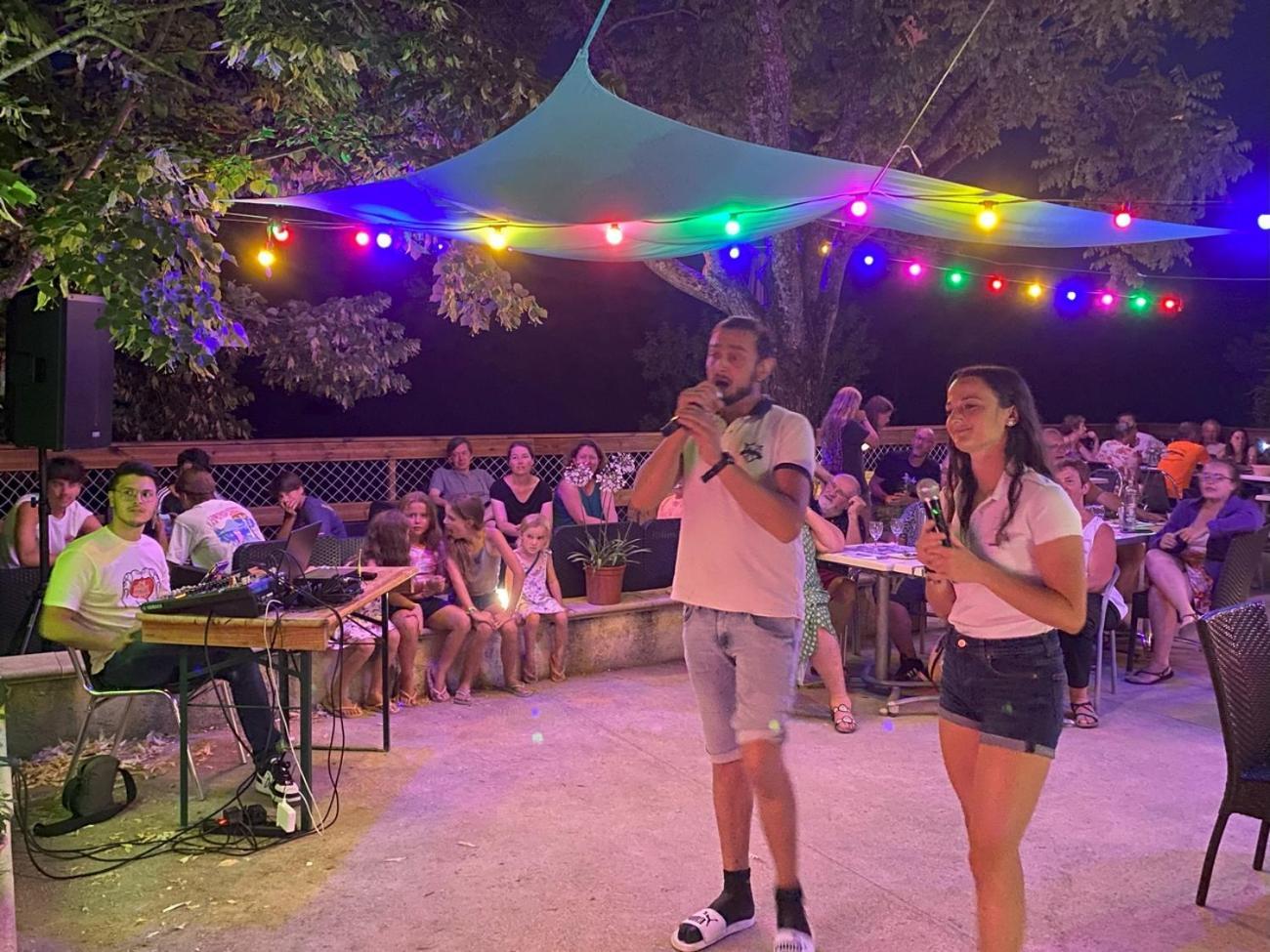 Camping Les Hauts De Rosans מראה חיצוני תמונה